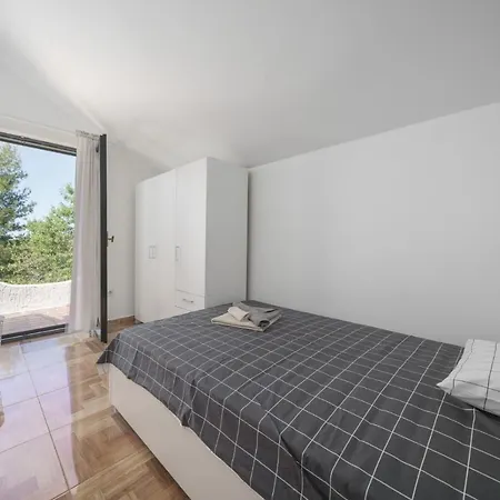 Ferienhaus House Podraduc