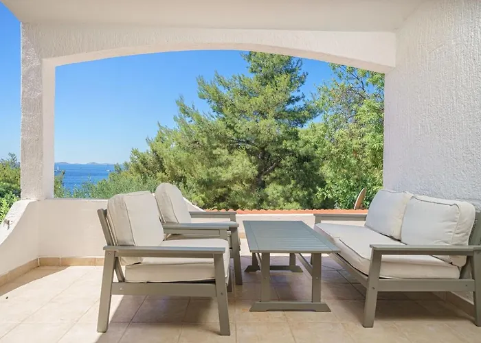 House Podraduc Дом отдыха *