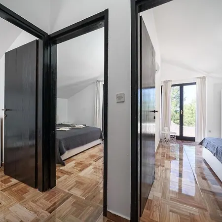 House Podraduc Ferienhaus